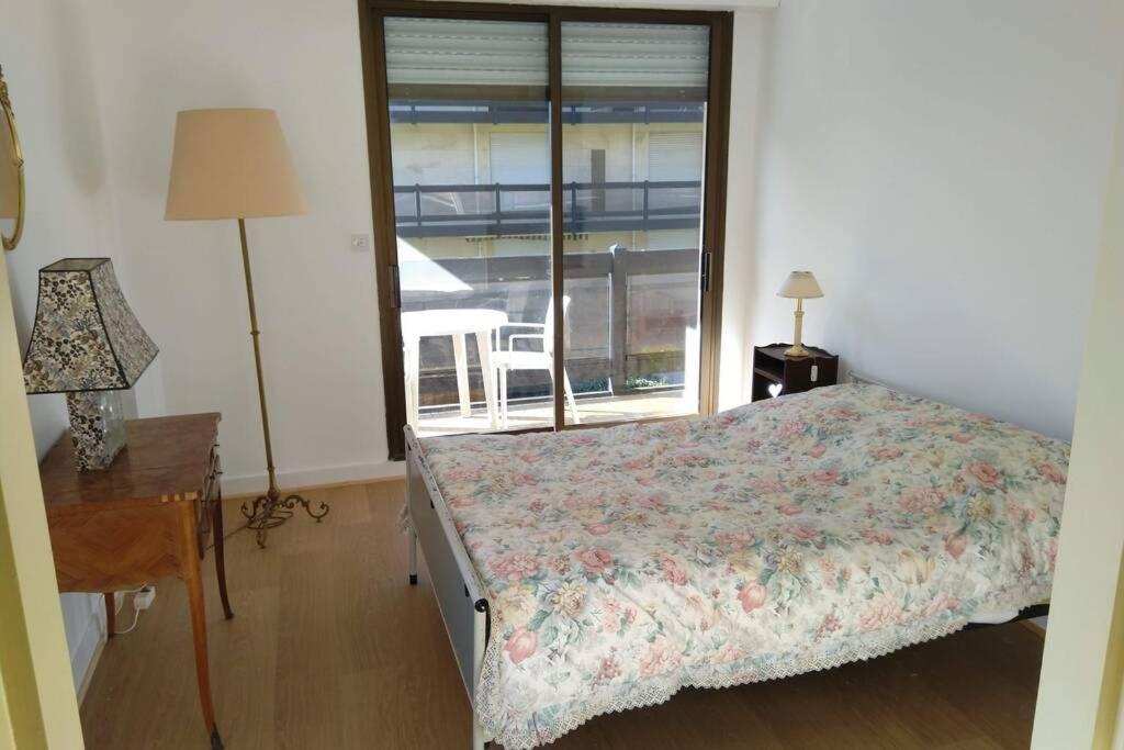Grand 3 Pieces 82 M2 4P Plus 2-3P , 150M Plage Довиль Экстерьер фото