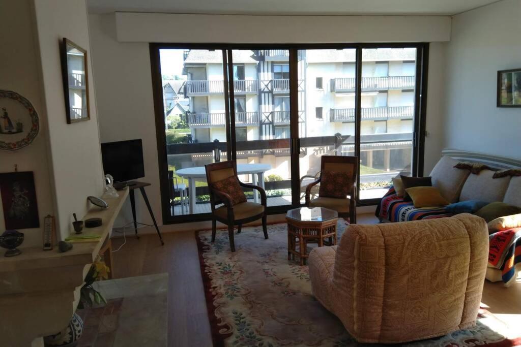 Grand 3 Pieces 82 M2 4P Plus 2-3P , 150M Plage Довиль Экстерьер фото
